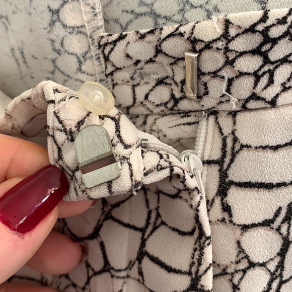 Philosophy snake print tuxedo style dress shorts side pockets pleat front (flaw) - Picture 10 of 12